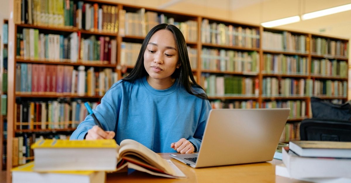 scholarships for international students